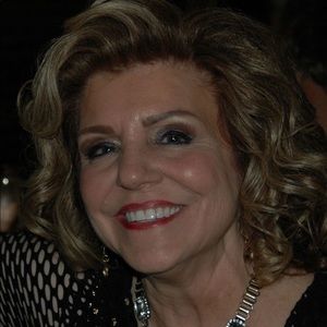 Meet your Posher, Sharon